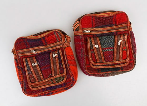 تصویر 3 از انواع کیف های گلیمی با تنوع ساختاری و جلوه های متفاوت بافت